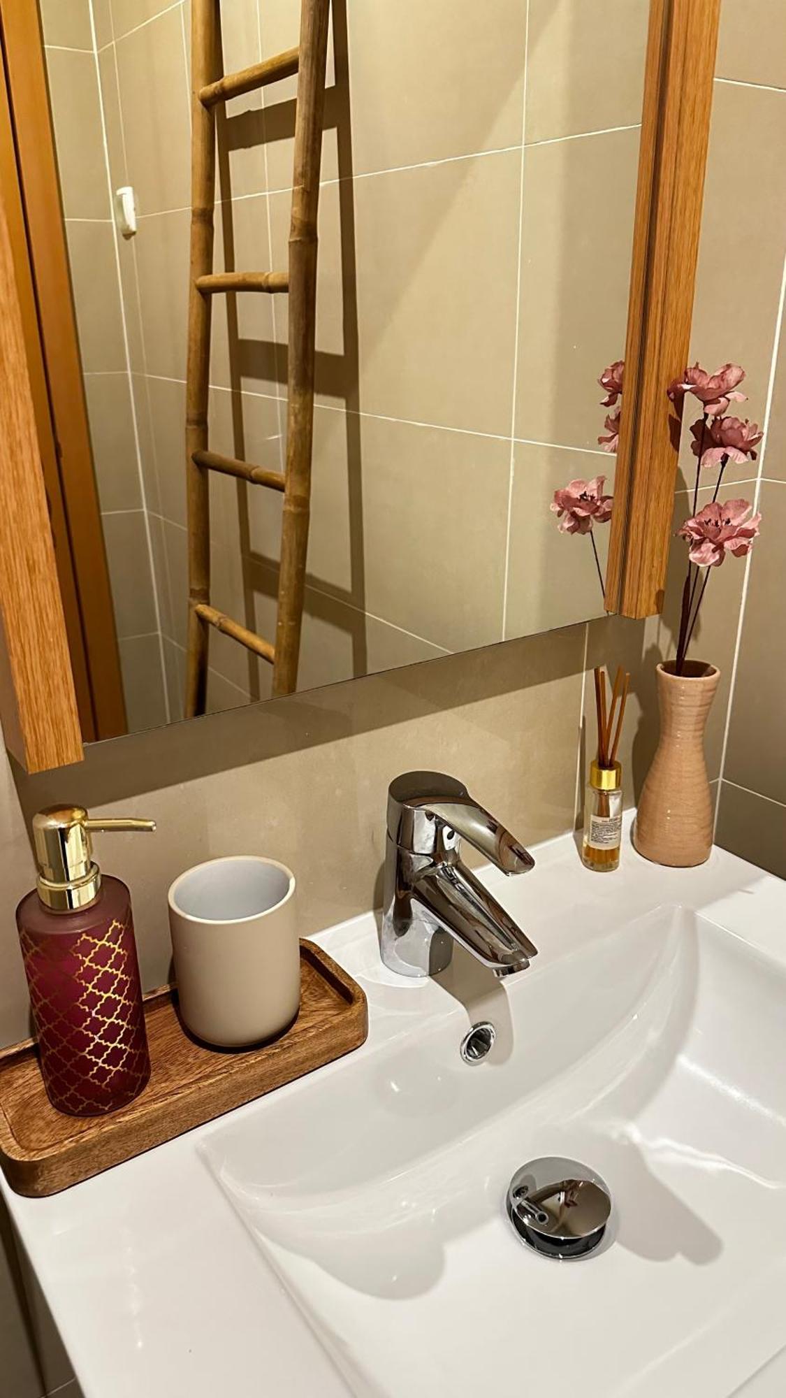 טאווירה Charming Luz House - T2 Apartment With Jacuzzi מראה חיצוני תמונה